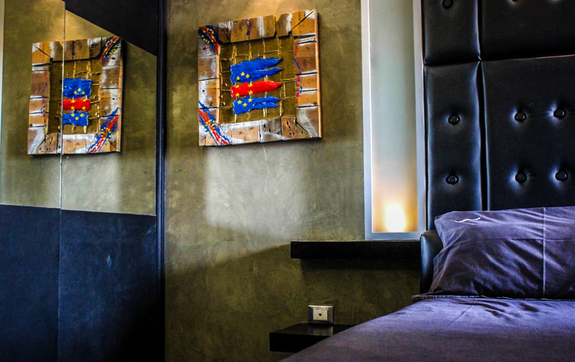 Bedroom 2, Ocean Suites