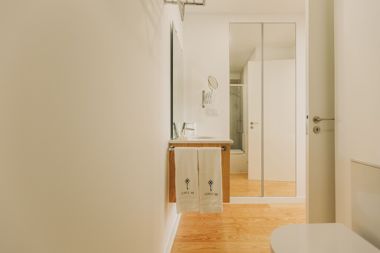 Others 5, Azores Inn - Family Suites Hostel, Ponta Delgada