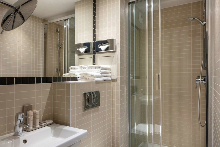 Bathroom 4, Hôtel Palm - Astotel, Paris