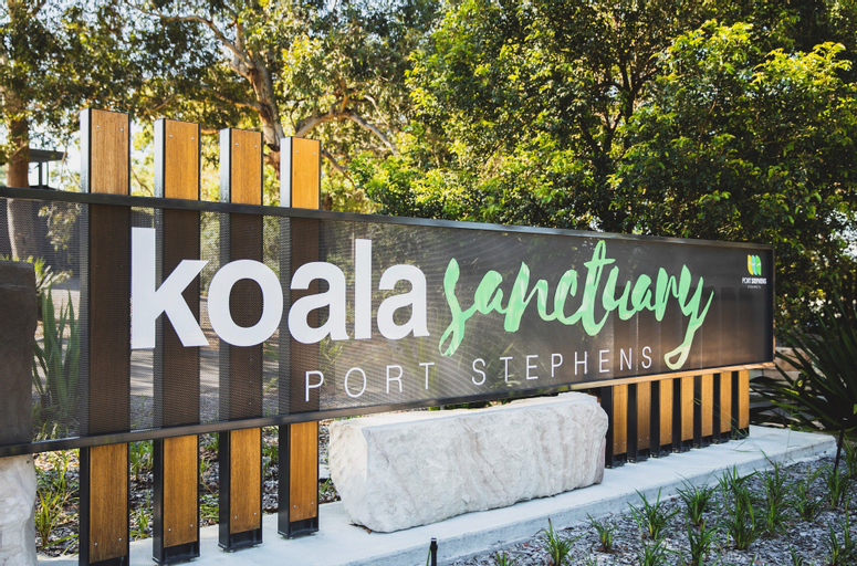 Port Stephens Koala Sanctuary, Port Stephens