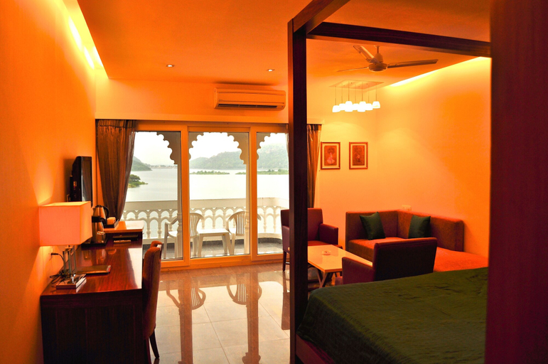 Bedroom 4, Jaisamand Island Resort, Udaipur