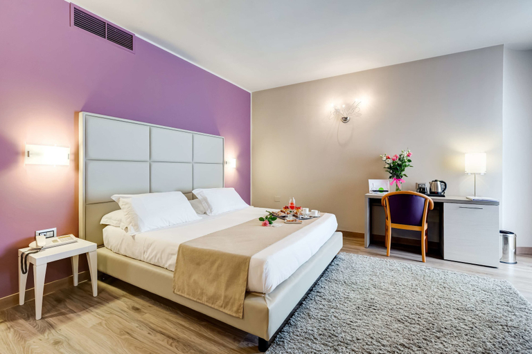 Bedroom 2, Best Western Hotel Imperiale, Matera