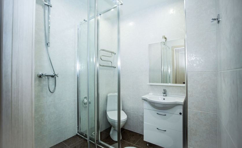 Bathroom 3, MegaStay, Khimki