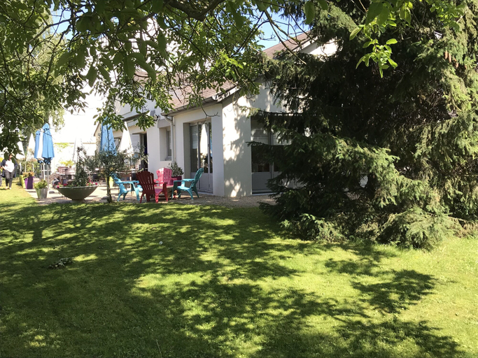 Exterior & Views 2, Campanile NATURE - Cergy Pontoise, Val-d'Oise