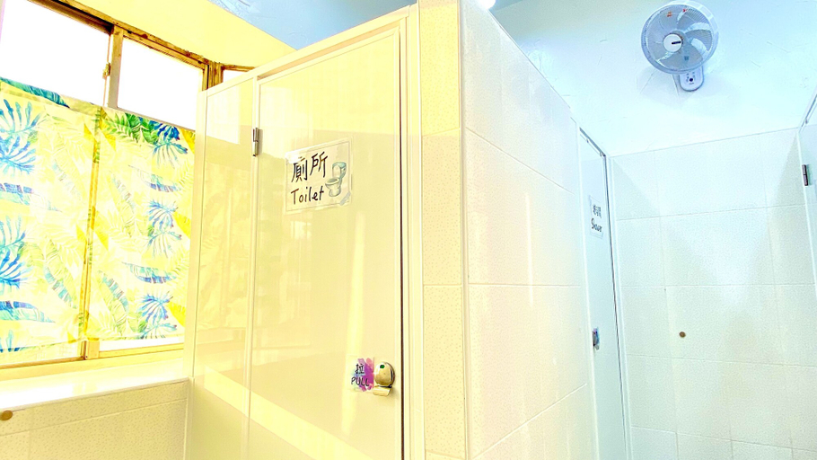 Bathroom 5, Bayhouse Hostel Penghu, Penghu
