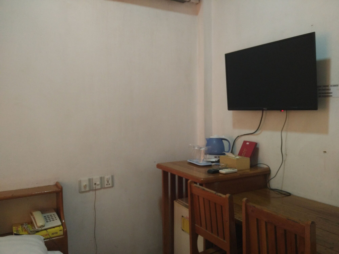 Bedroom 5, Jade Hotel, Yangon