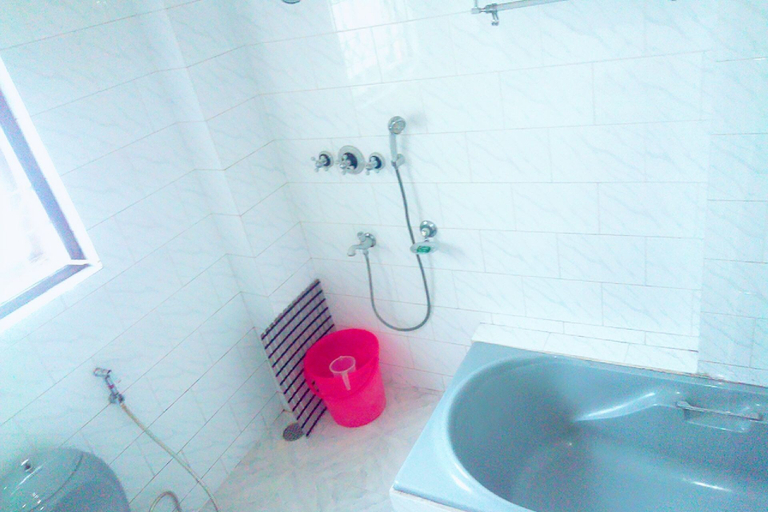 Bathroom 3, GuestHouser 1 BR Villa 852a, East Sikkim