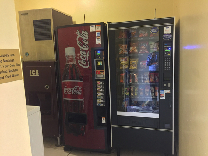Food & Drinks 5, Days Inn & Suites by Wyndham Clovis, Curry