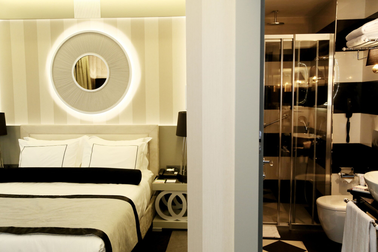 Bedroom 3, Ramada Hotel & Suites by Wyndham Istanbul Sisli, Şişli