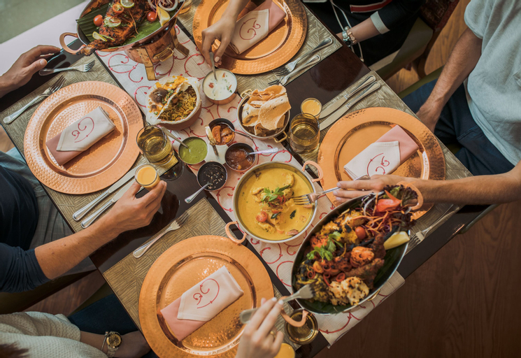 Food & Drinks 14