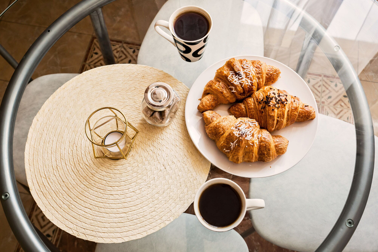 Food & Drinks, GM Apartment Bolshaya Tatarskaya 30, Central