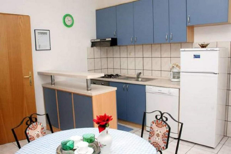 Others 4, Apartments Sikirica 1, Trogir