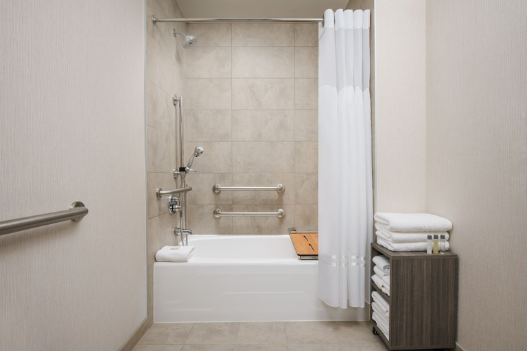 Bathroom 5, Hotel Caza Fisherman´s Wharf, San Francisco