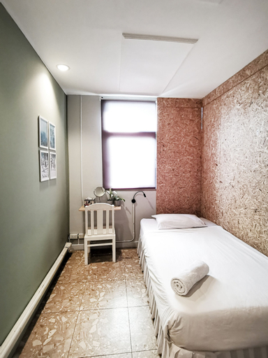 Bedroom 3, Foresttel.bkk, Khlong San