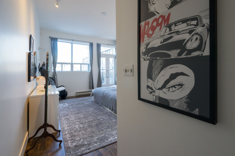 Others 5, Applewood Suites - The Ossington Loft, Toronto