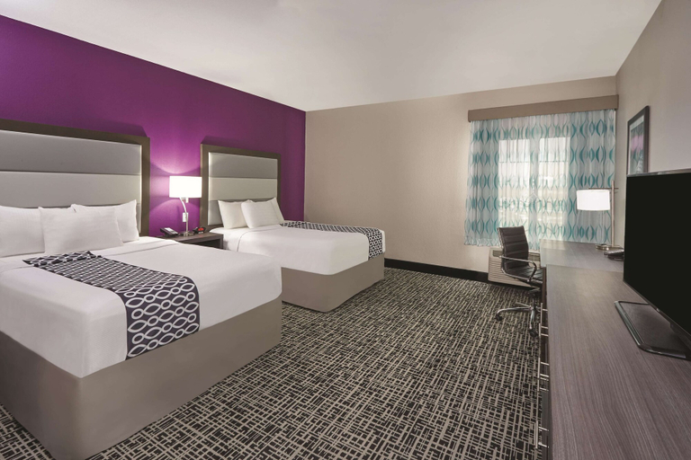 Bedroom 3, La Quinta Inn & Suites by Wyndham Springfield IL, Sangamon