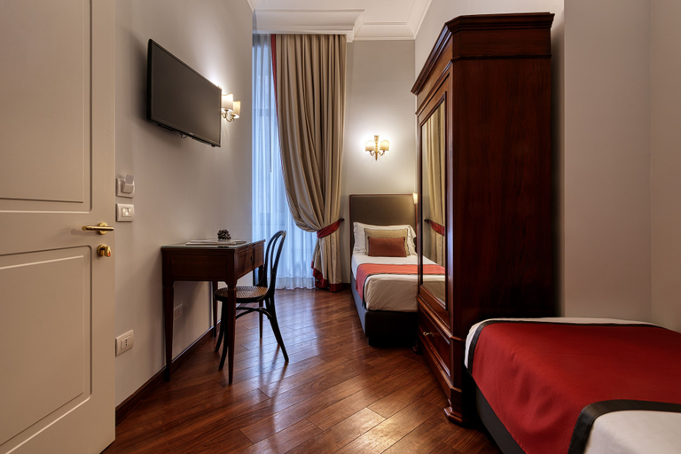 Bedroom 3, Decumani Hotel De Charme, Napoli