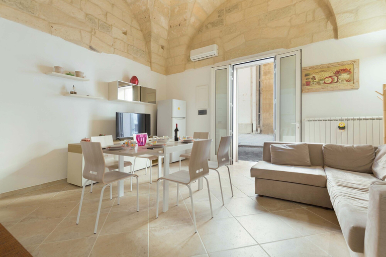 Others 5, 2102 Casa Leccese by Barbarhouse, Lecce