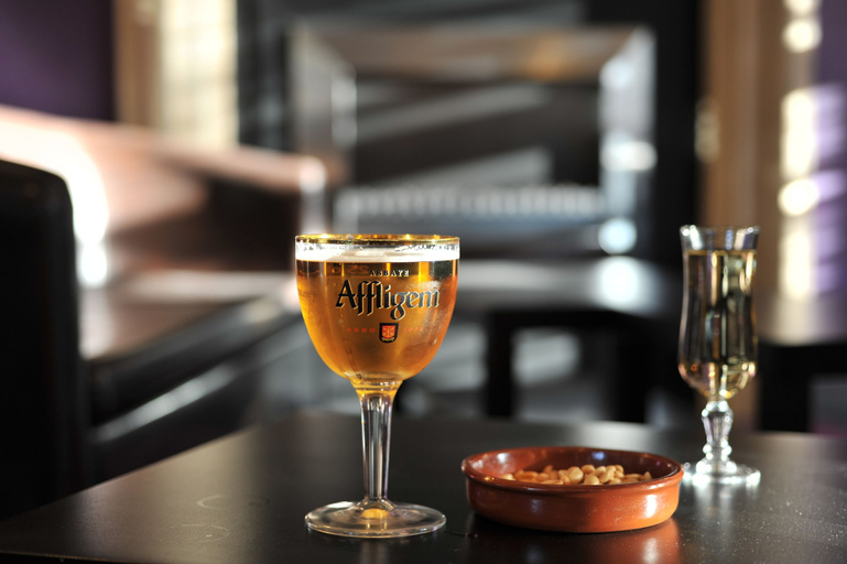 Food & Drinks 5, Brit Hotel Confort Lyon Dardilly, Rhône