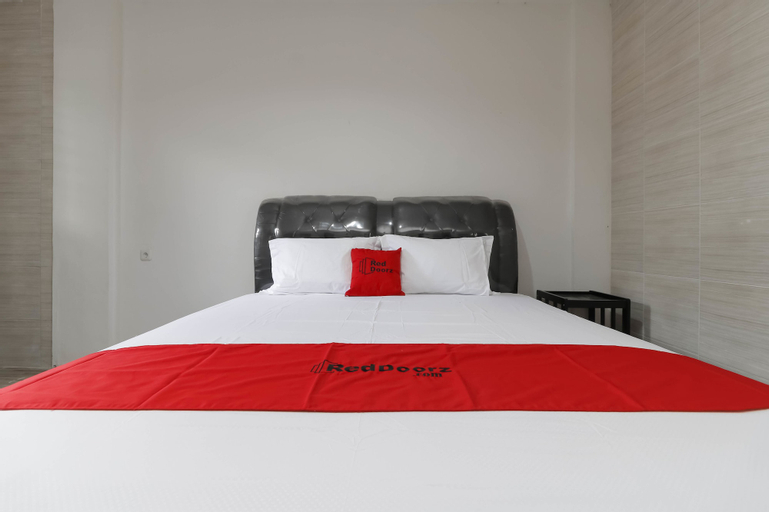 Bedroom 18
