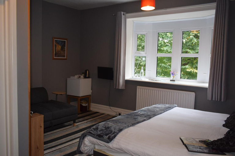 Bedroom 2, Torwood House Hotel, Cornwall