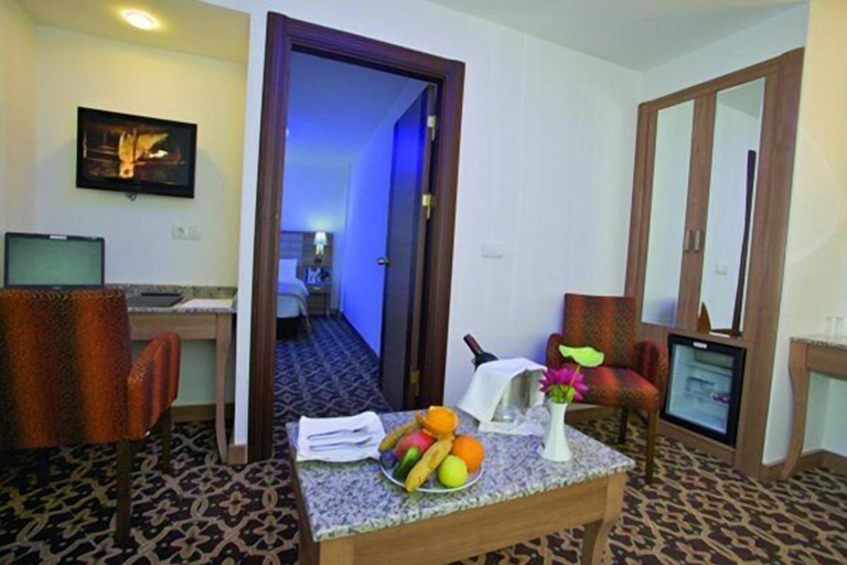 Bedroom 5, The City Hotel, Fatih