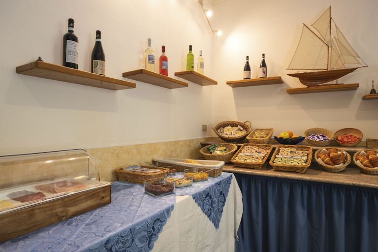 Food & Drinks 5, Hotel Palace, Savona