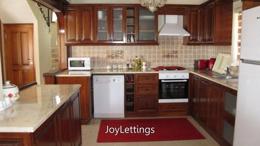 Private kitchenette 3, Villa FT17 by JoyLettings, Fethiye