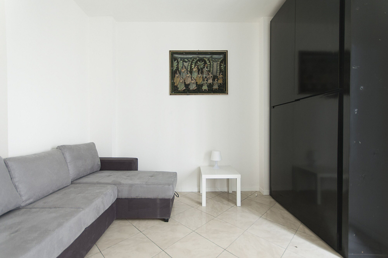 Living area 3, Studio Flat in a Quiet Place, Milano