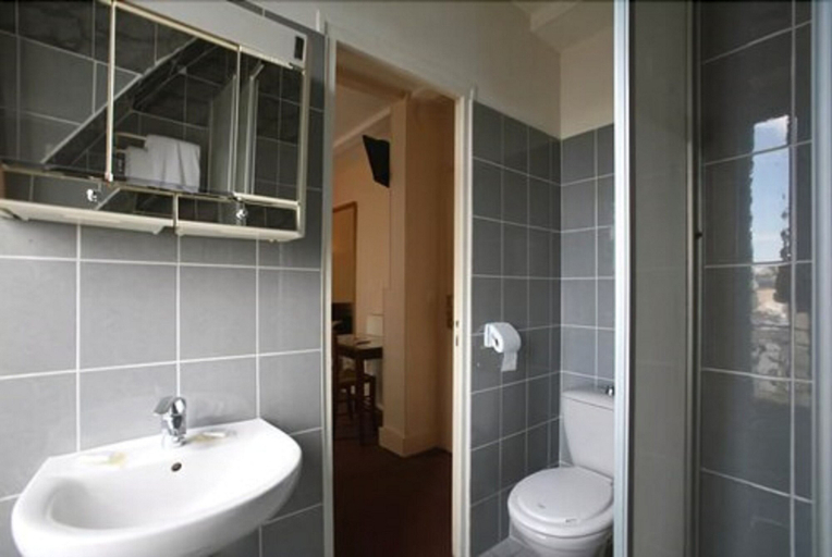 Bathroom 4, Grand Hôtel de l'Europe, Paris