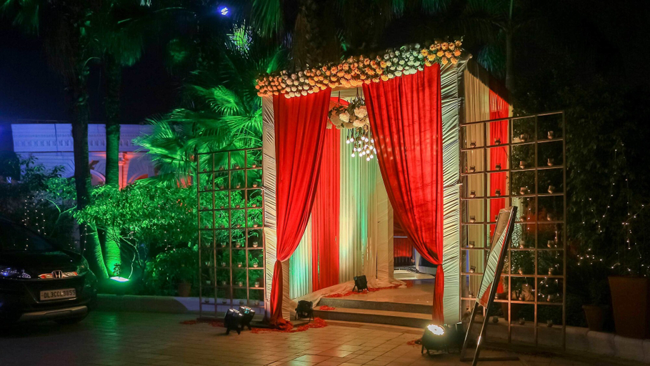 Exterior & Views 2, Dee Marks Hotel & Resorts, Delhi