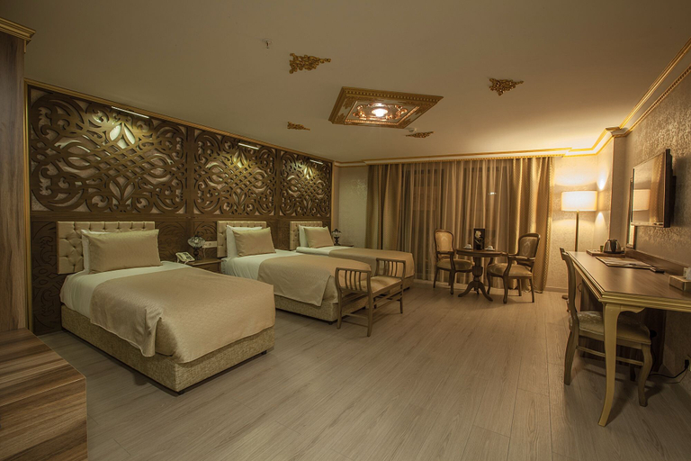 Bedroom 3, Empire Suite Hotel, Fatih