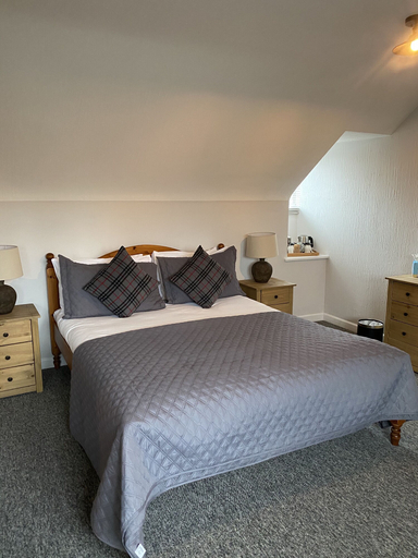 Bedroom 3, The George Inn, Somerset