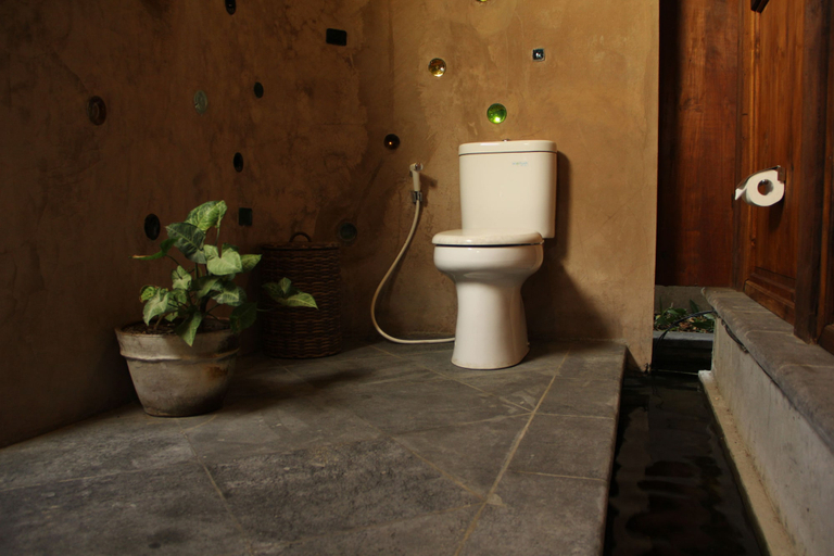 Bathroom 5, Yabbiekayu Eco Bungalows, Bantul