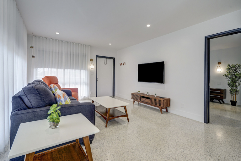 Others 4, Ocean Villas of Deerfield, Broward