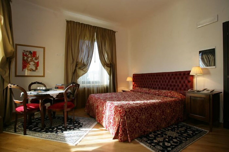 Bedroom 4, Hotel La Torre, Ancona