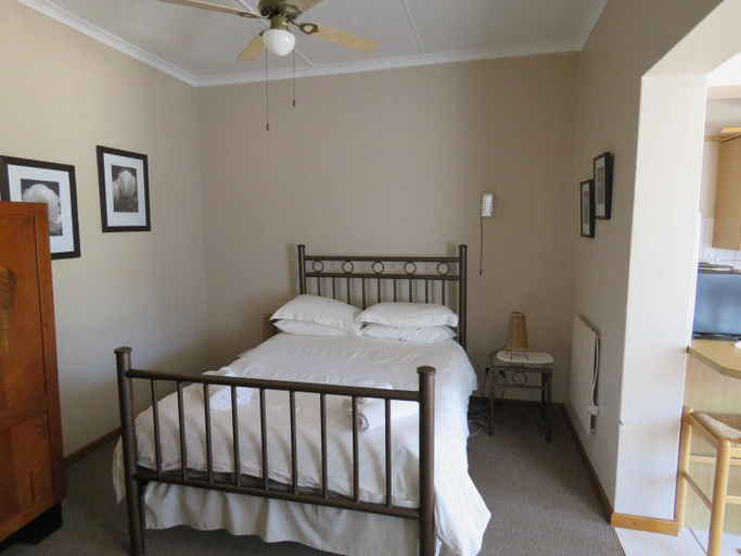 Bedroom 2, Sandy's Place, Overberg