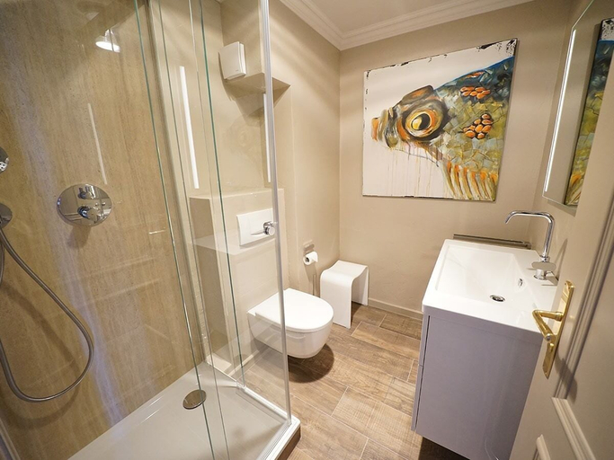 Bathroom 2, Ferienwohnung Heefwai 2 "w5", Nordfriesland
