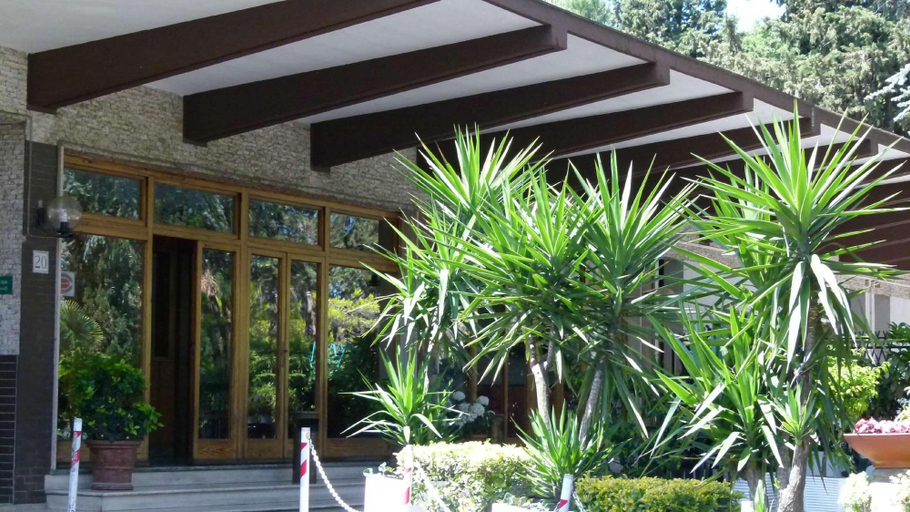 Exterior & Views 2, Hotel Boomerang, Rome
