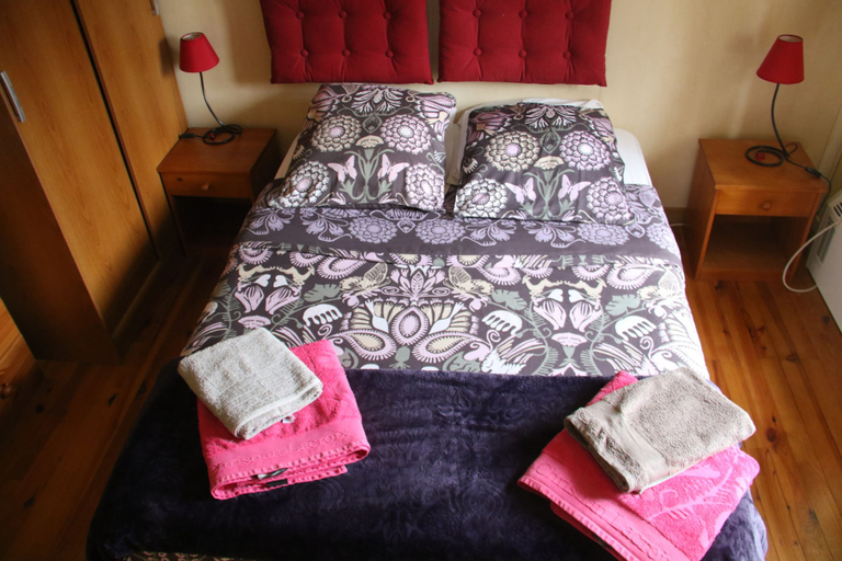 Bedroom 4, La Merveille, Manche