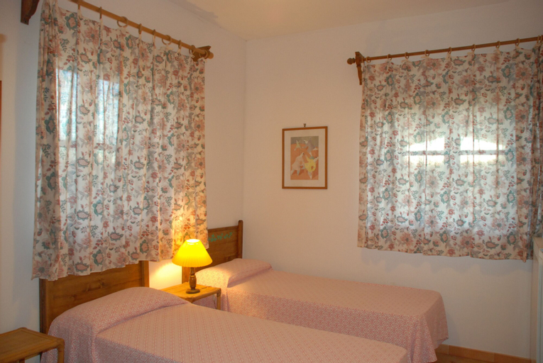 Bedroom 2, Agriturismo Podere Conte Ràcani, Terni