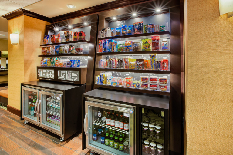 Food & Drinks 5, Hampton Inn Seekonk, Bristol