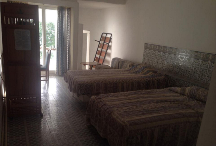 Bedroom 3, Hotel El Mountazah, Annaba