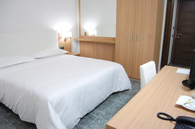 Bedroom 3, Vea Resort, Salerno