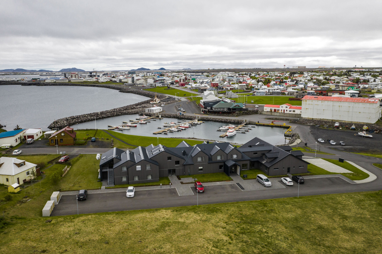 Exterior & Views 2, Hótel Berg, Reykjanesbær