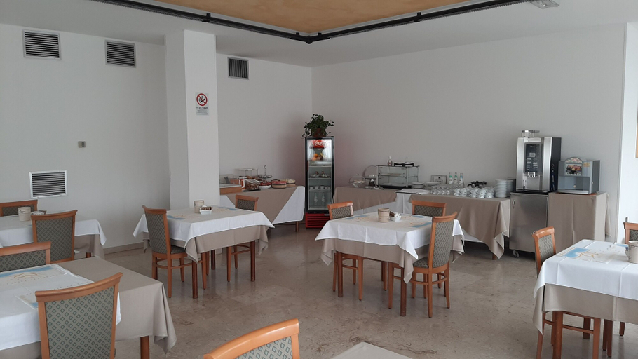 Food & Drinks 5, Hotel Florida, Padua