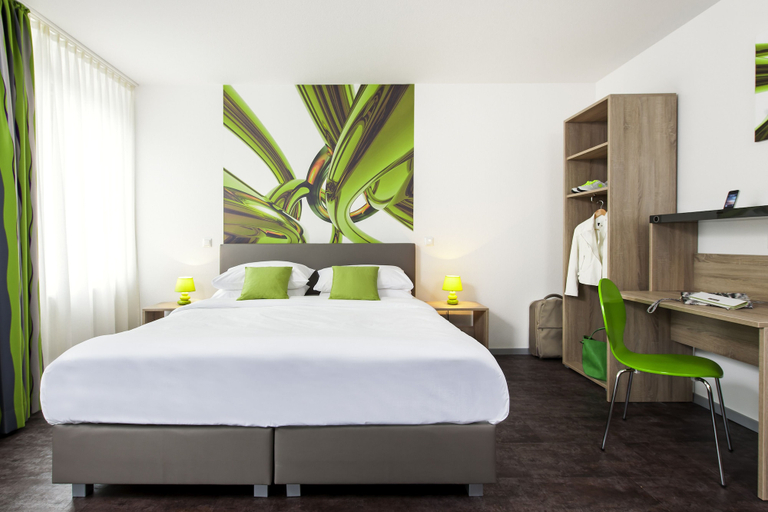 Bedroom 5, ibis Styles Arnsberg Sauerland, Hochsauerlandkreis