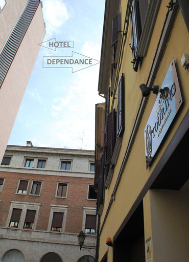 Exterior & Views 2, Hotel Touring, Ferrara