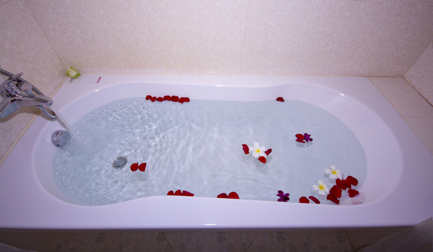 Bathroom 4, Gloria Angkor Hotel, Siem Reap