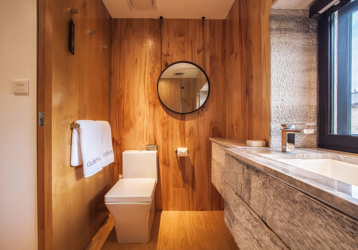 Bathroom 4, The Bivou Lijiang, Lijiang